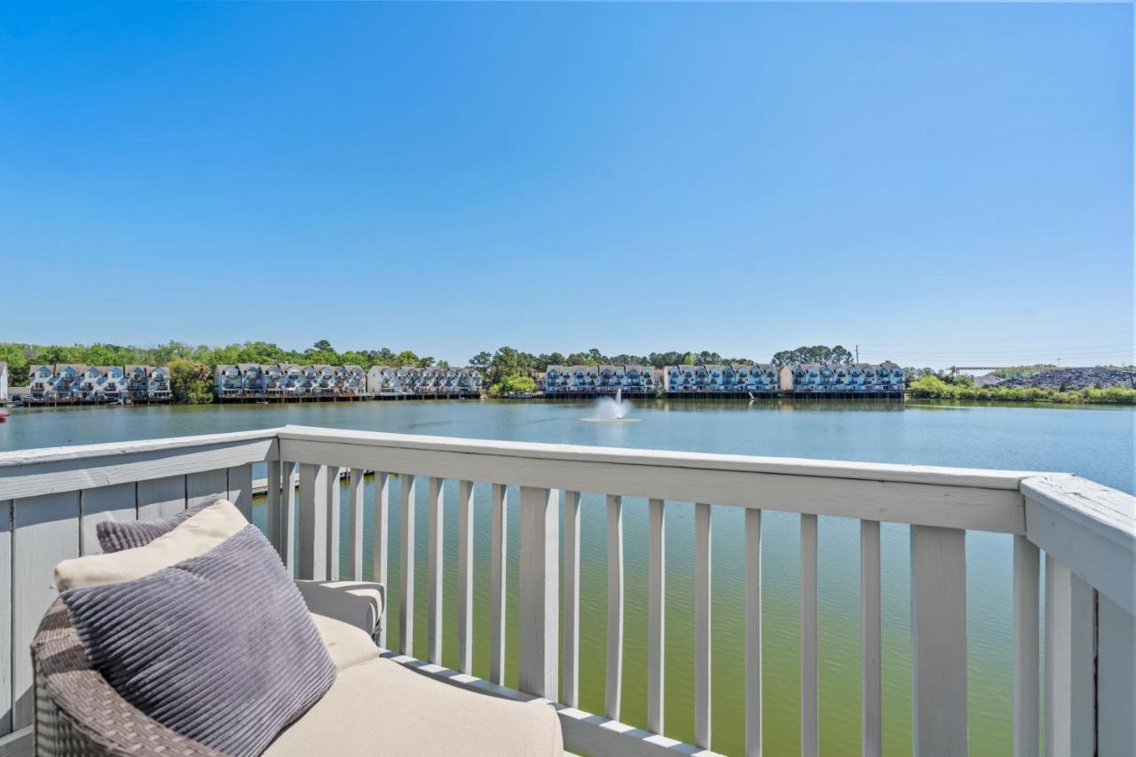 ☆Live On The Water! Lake Palmetto Palm W/ Patio - 10Min To Downtown & Beaches☆ Charleston Extérieur photo