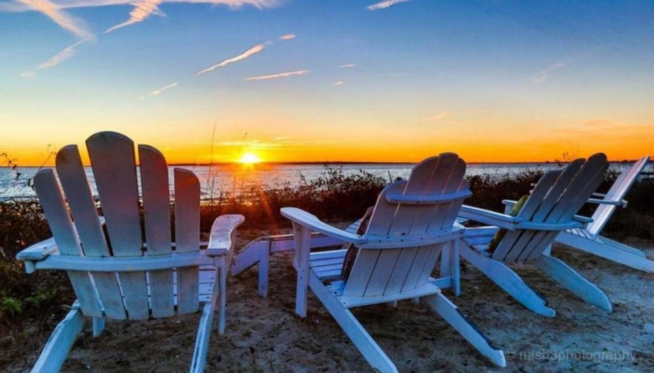 ☆Live On The Water! Lake Palmetto Palm W/ Patio - 10Min To Downtown & Beaches☆ Charleston Extérieur photo